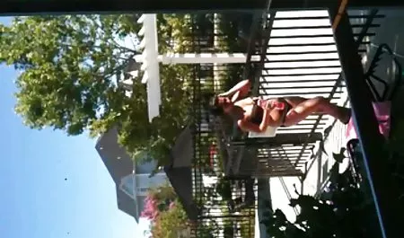 Manis bokep jilbab sma membuka ritsleting celana untuk laki-laki dan mengisap dengan semua gairah