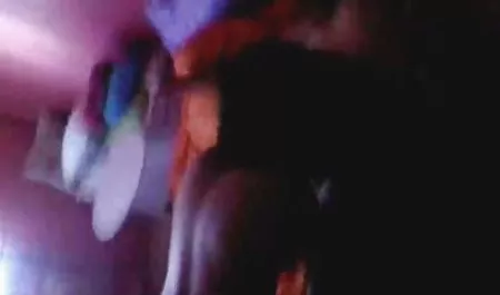 Brunette lucu mengisap bokep a ayam gemuk keparat