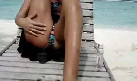 Seks bokep x anal pertama dari kecantikan berambut hitam dengan pria yang baik