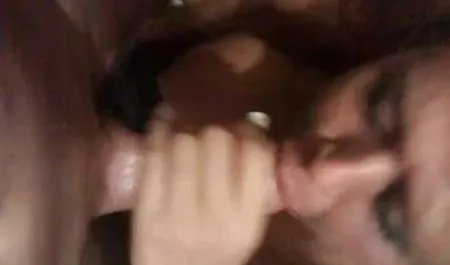 Bung berjenggot dan bokep populer penuh nafsu meniduri dua gadis Asia yang cantik