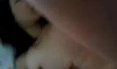 Siswa Rusia memutuskan rumah bokeb untuk tidak menghadiri kelas hari ini dan menikmati seks yang bergairah dengan gadis di apartemen sementara orang tuanya mendapatkan uang