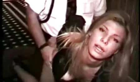 Bayi kurus hitam, Kira Noir menerima tiga penis besar bokep aura kasih terbaru