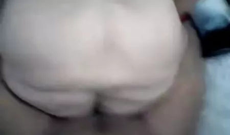 Pelacur slutty mengatur pesta anal dengan situs film xxx klien