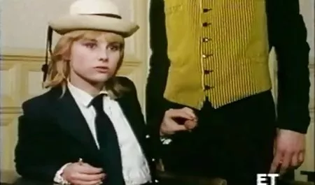 Pelacur benar-benar ingin sex bokep bercinta dengan dua pria