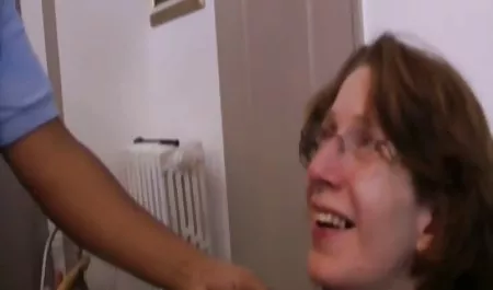 Brunette busty datang untuk viral bokep mendapatkan pekerjaan