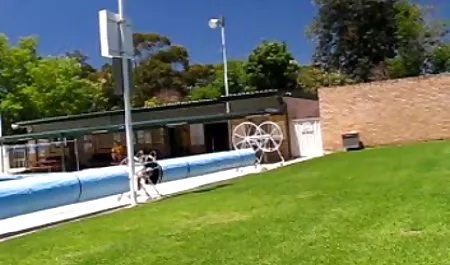 Waria Rubia bokep keras suka bercinta di pantat