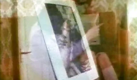 Guru berdada seksi menunjukkan memek sex mesum kepada siswanya