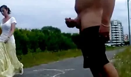 Manis pirang mengambil ayam bokep site besar di pantat dan mulut