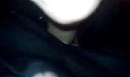 Dua orang kulit putih meniduri seorang pria kulit bokep online selingkuh hitam