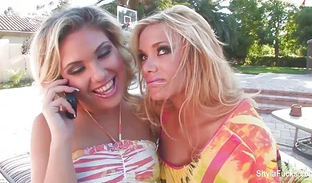 Pemilik bercinta dengan pengasuh di analchik bokepind