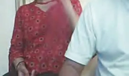 Lucu latina berderap pada ayam gemuk dude, lembut mengisap penisnya yang besar dan menjilat bokep putih topinya sebelum ia cum di mulutnya