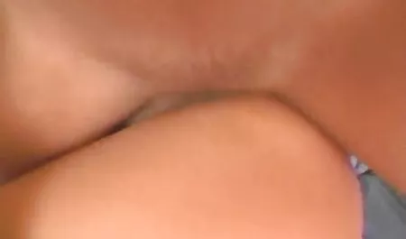 Sayang seksi di stoking bokep old merah mengisap kontol