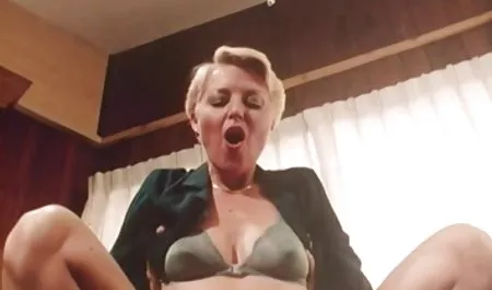 Waria yang sangat bokep terpopuler lucu meniduri pacarnya