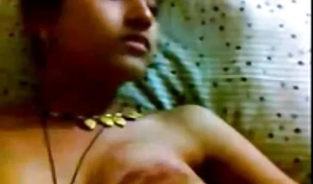 Cowok Jerman bercinta dengan tante 3gp pelacur cantik dan menyelesaikan wajah mereka