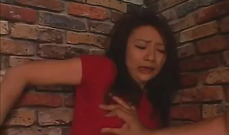 Dua anak ayam yang luar biasa di tempat tidur, ranting menjilat dengan penuh semangat, gosok pussies mereka, jilat satu sama lain, lalu salah satu dari mereka mengenakan bokep sora aoi strap-on dan dengan kaku meniduri pacarnya yang bersemangat.