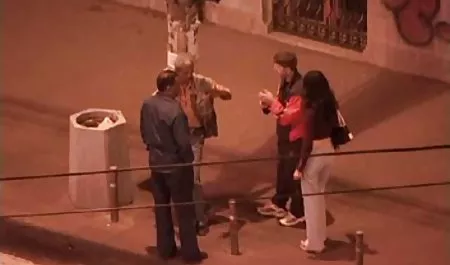 Jalang Lucy suka video viral bokep bercinta mengisap anal dan merengek