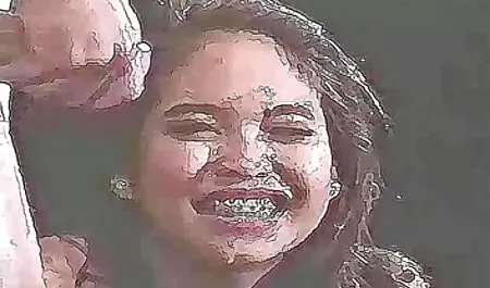 Christina Rose bersemangat menghisap bokep asik ayam besar setelah Cooney manis