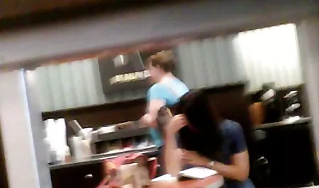 Kakek kakek yang bokep girl sibuk dan membelai pirang muda