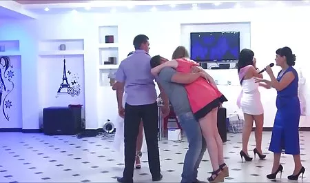 Redhead sayang Jodi akan dianalisa pada kontol hitam besar bokep mom xnxx