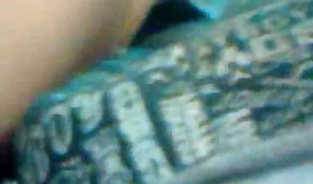 Pelacur dengan bentuk luar biasa video bikep naik anggota mengangkang!