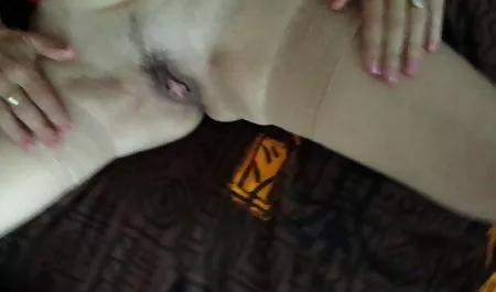 Pirang seksi bokep mania Natalli Di Angelo masturbasi vagina dan menikmati