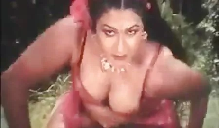 Solo seorang gadis muda Jepang yang penuh gairah dengan payudara bokep i besar dan ayam gemuk