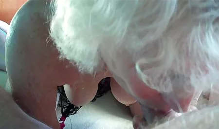 Bung mesum pirang di pengeriting rambut film bokep gratis