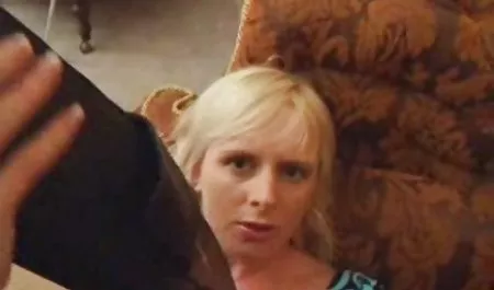 Jika cowok menyukai sesuatu yang panas dan bejat, maka cewek-cewek dengan keledai besar datang membantu mereka, film bokep online yang cewek-cewek itu bercinta dan memuaskan sepenuhnya. Lubang anal menunggu kekasih mereka