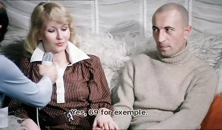 Dua gadis kurus muda menjilat vagina di atas karpet dan bercinta bokep barat terbaru dengan seorang pria