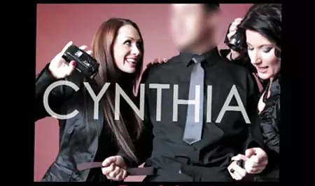 Tampan the bokep muda meniduri pirang dewasa dengan payudara besar